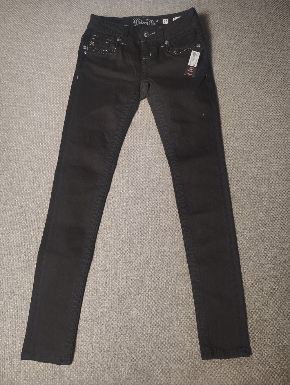 NWT Miss Me Mid Rise Skinny Jeans Womens 24x31 Black Embellished Flap Pocket